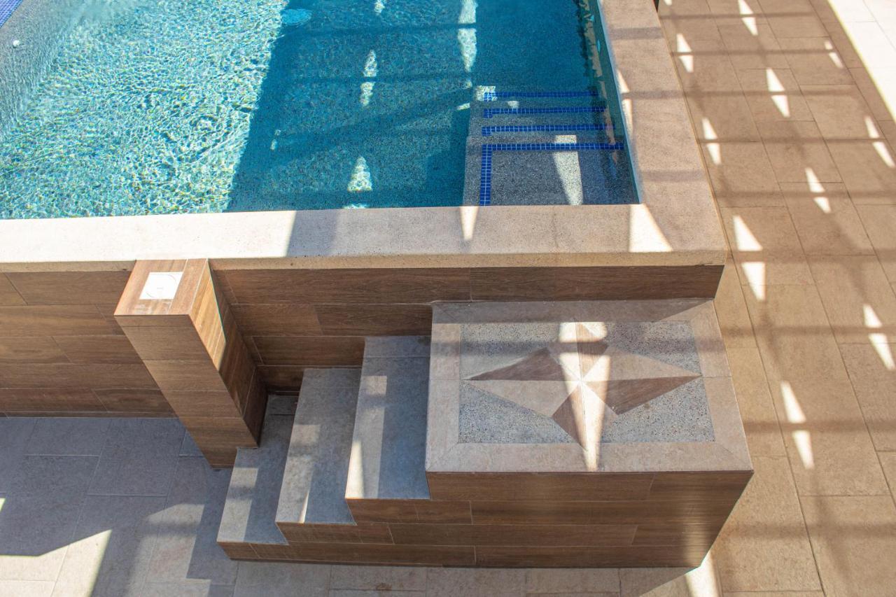 New Condo W/Rooftop Pool & View Cabo San Lucas Dış mekan fotoğraf
